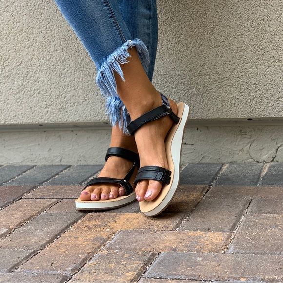 Black Universal Slim Slingback Flatform Sandal - Picture 6 of 8